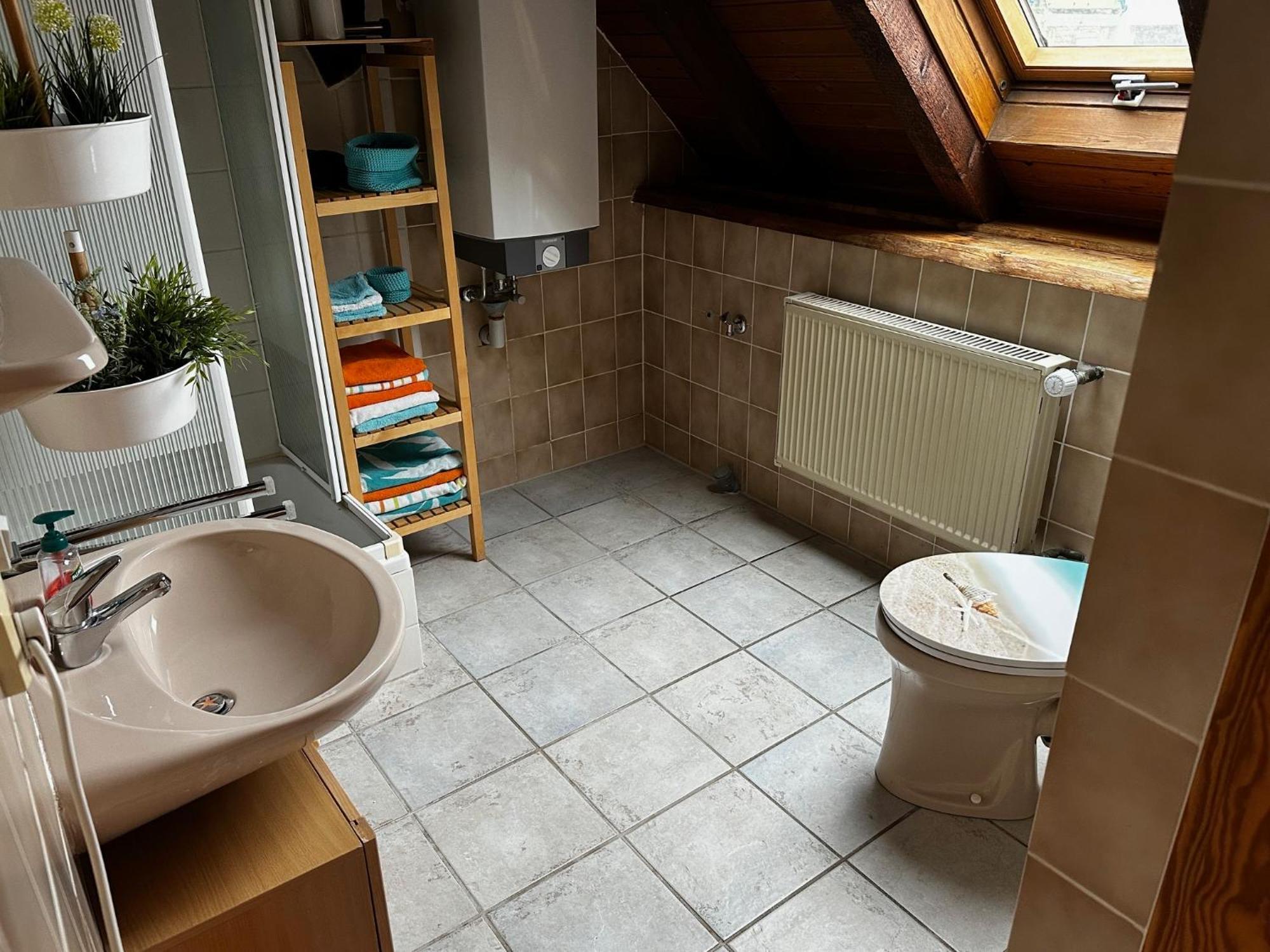 Ferienwohnungen Treiber In Eggenstein-Leopoldshafen - Naehe Kit Campus Nord Und Karlsruhe Habitación foto
